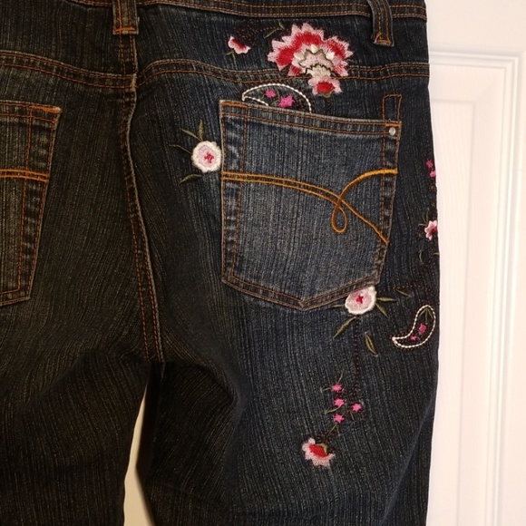 727 Jeans size 13, Embroidered pink floral pattern - Picture 4 of 6